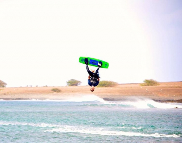  Kile acrobacias 